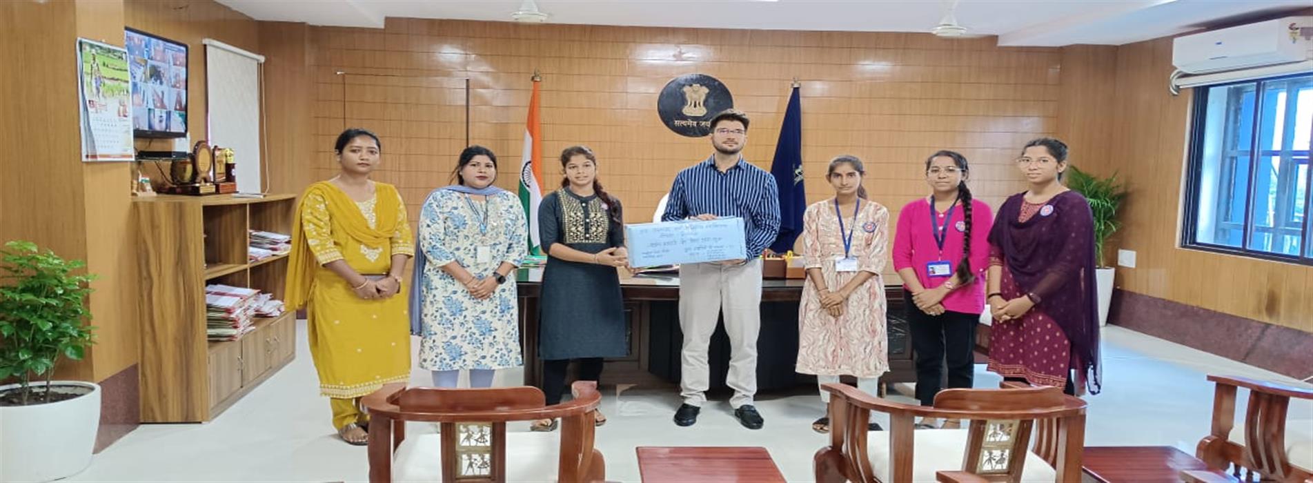 Government College Mopka | Late Ramnath Verma Government College Mopka-Nipania,District :- Balodabazar-Bhatapara Pin No.- 493118 | स्व. रामनाथ वर्मा शासकीय महाविद्यालय मोपका-निपनिया, जिला :- बलौदाबाजार-भाटापारा पिन नंबर -493118 - Rakshasutra for Brave Soldier (Collector Balodabazar Mr. Deepak Soni)