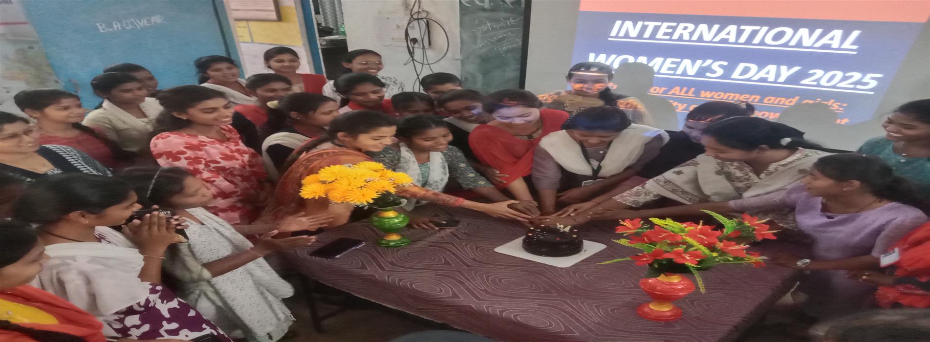 Government College Mopka | Late Ramnath Verma Government College Mopka-Nipania,District :- Balodabazar-Bhatapara Pin No.- 493118 | स्व. रामनाथ वर्मा शासकीय महाविद्यालय मोपका-निपनिया, जिला :- बलौदाबाजार-भाटापारा पिन नंबर -493118 - International Women' Day 2025 